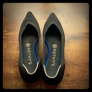 Black the point Rothy’s 7.5